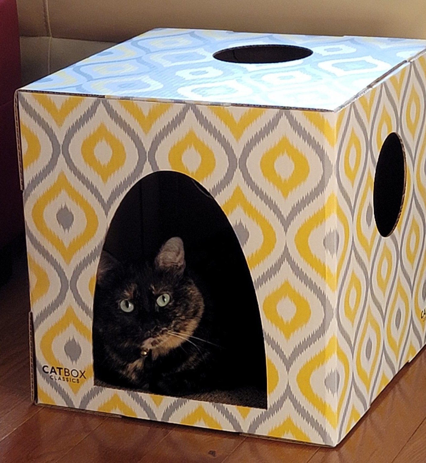 Meow Yellow Cat House with Scratcher - Cat Box Classics